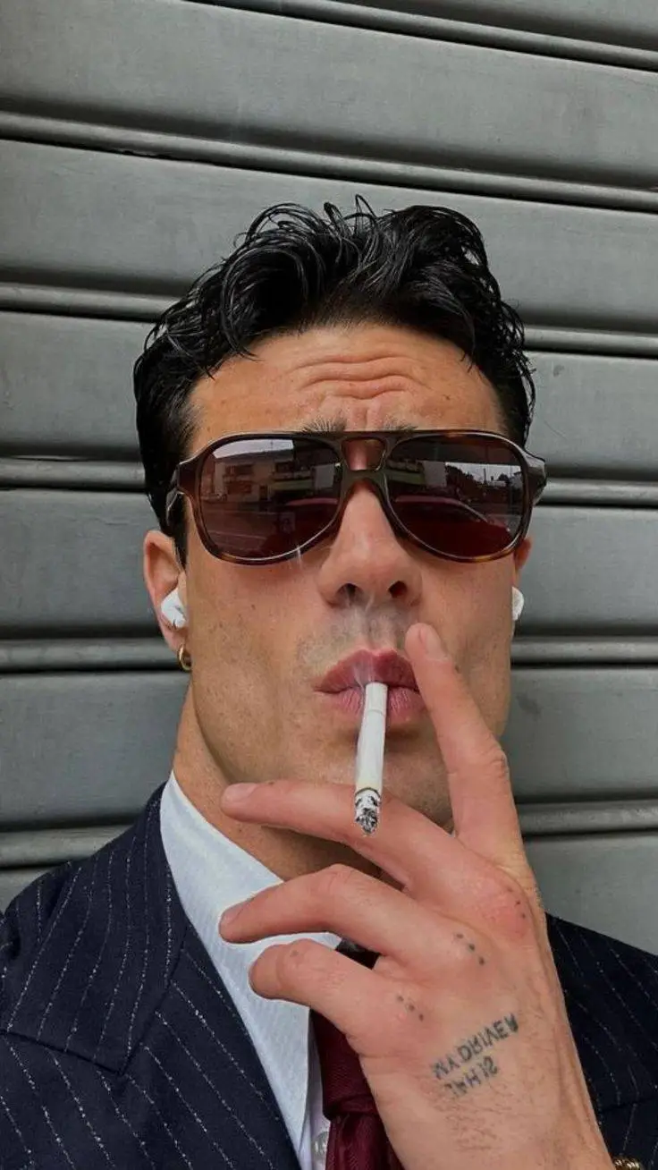 ai character: Scott background