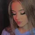 chat with ai character: Saretta 