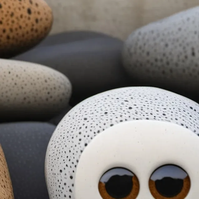 chat with ai character: rocky la roca