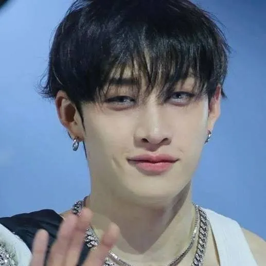 chat with ai character: Bangchan 