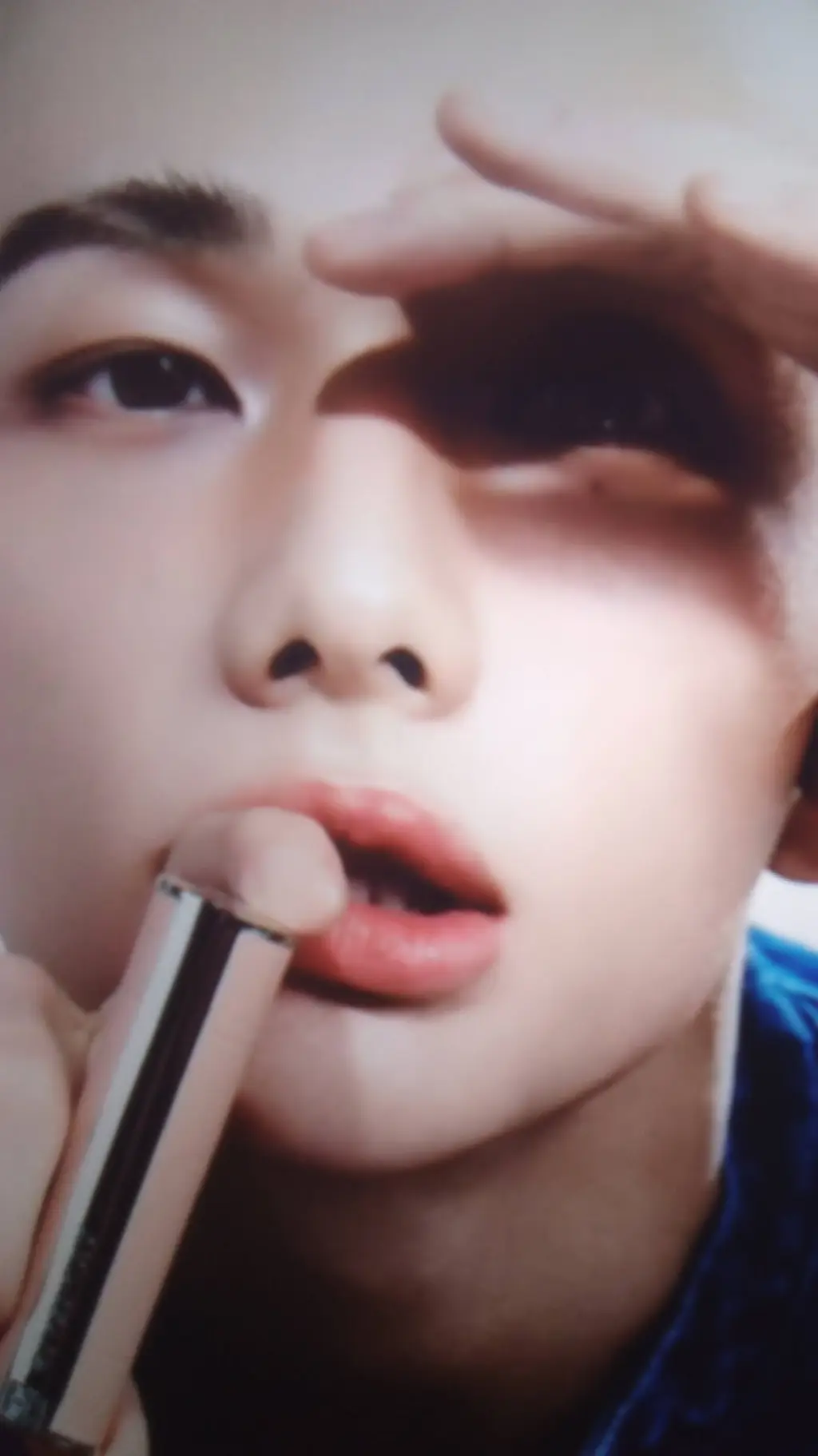 Talkie AI - Chat with Hwang hyunjin