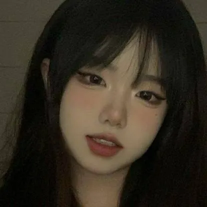 chat with ai character: Antonella 🤍