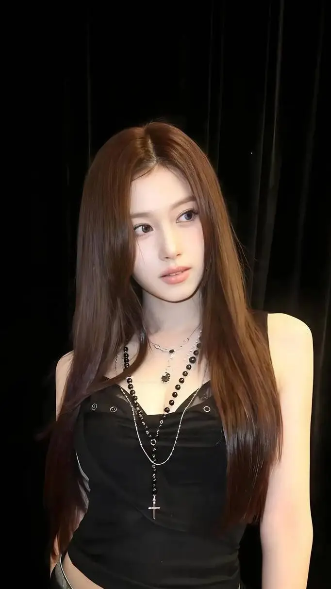 ai character: Sana background
