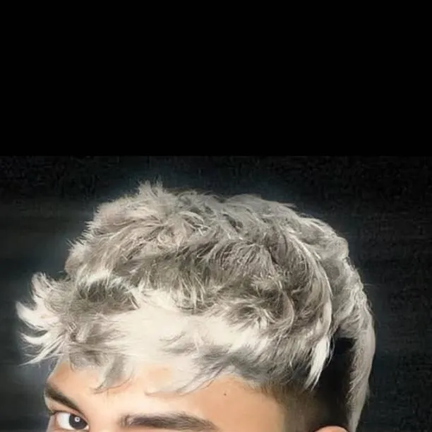 chat with ai character: tu novio