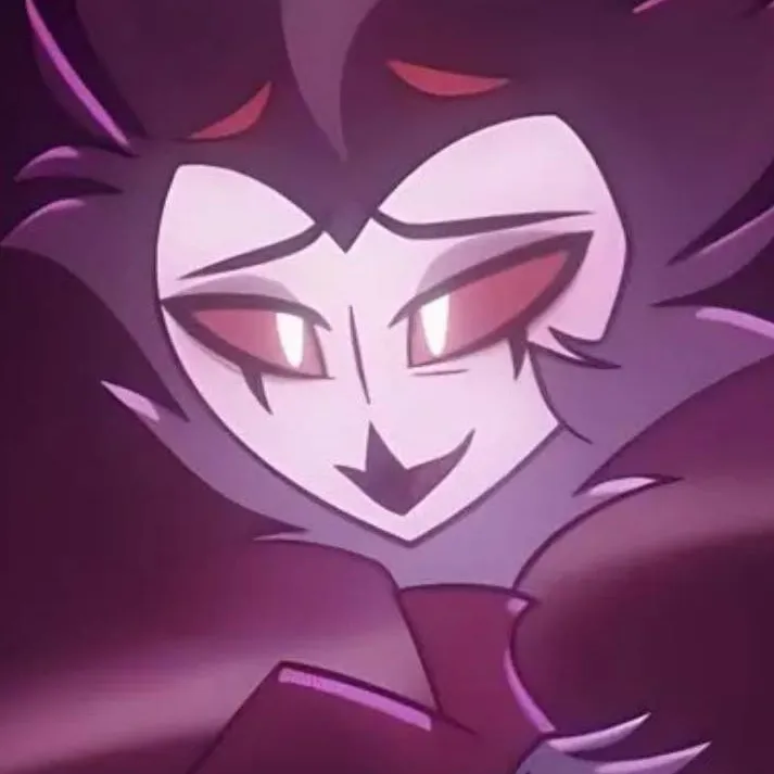 chat with ai character: ☆𝔰𝔱𝔬𝔩𝔞𝔰☆