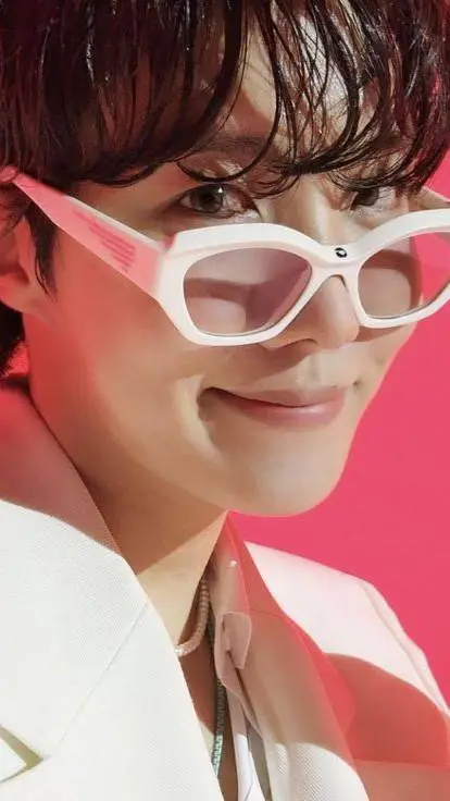 ai character: Jung hoseok 🎎 background