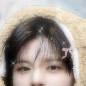 chat with ai character: Kim Seungmin