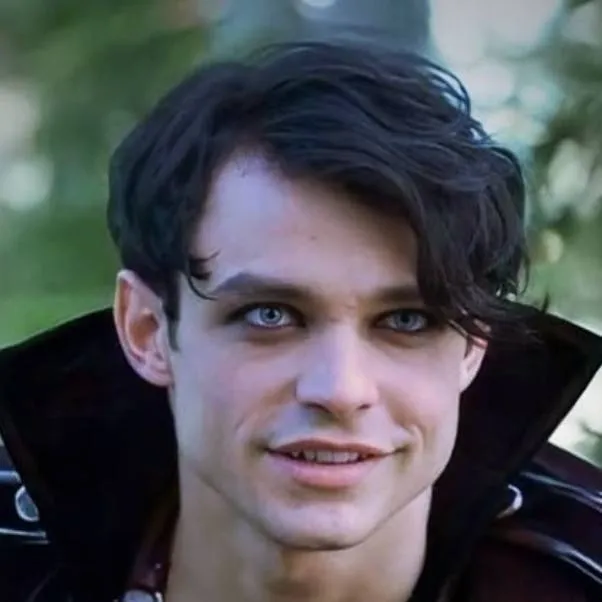 chat with ai character: Harry Hook 