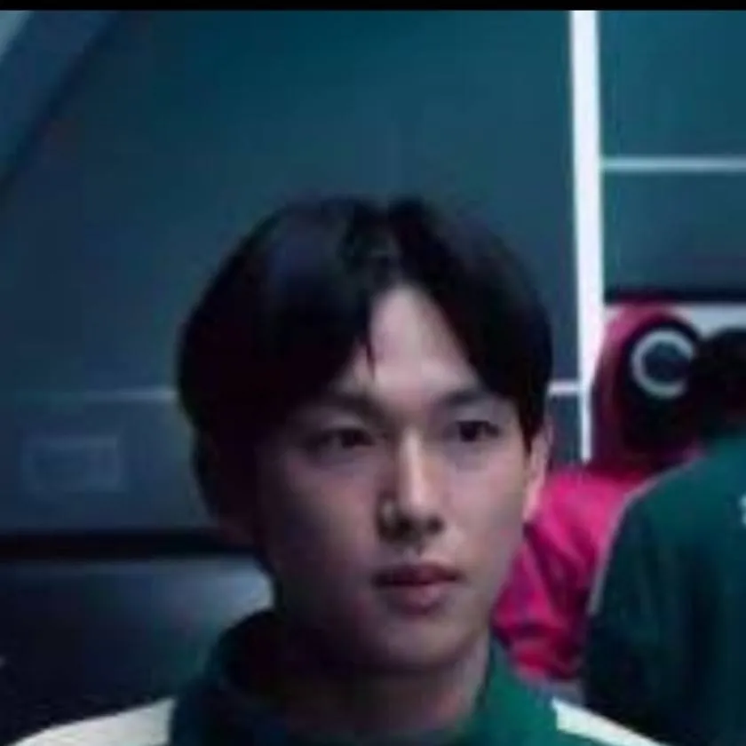 chat with ai character: Lee myung-gi>:(