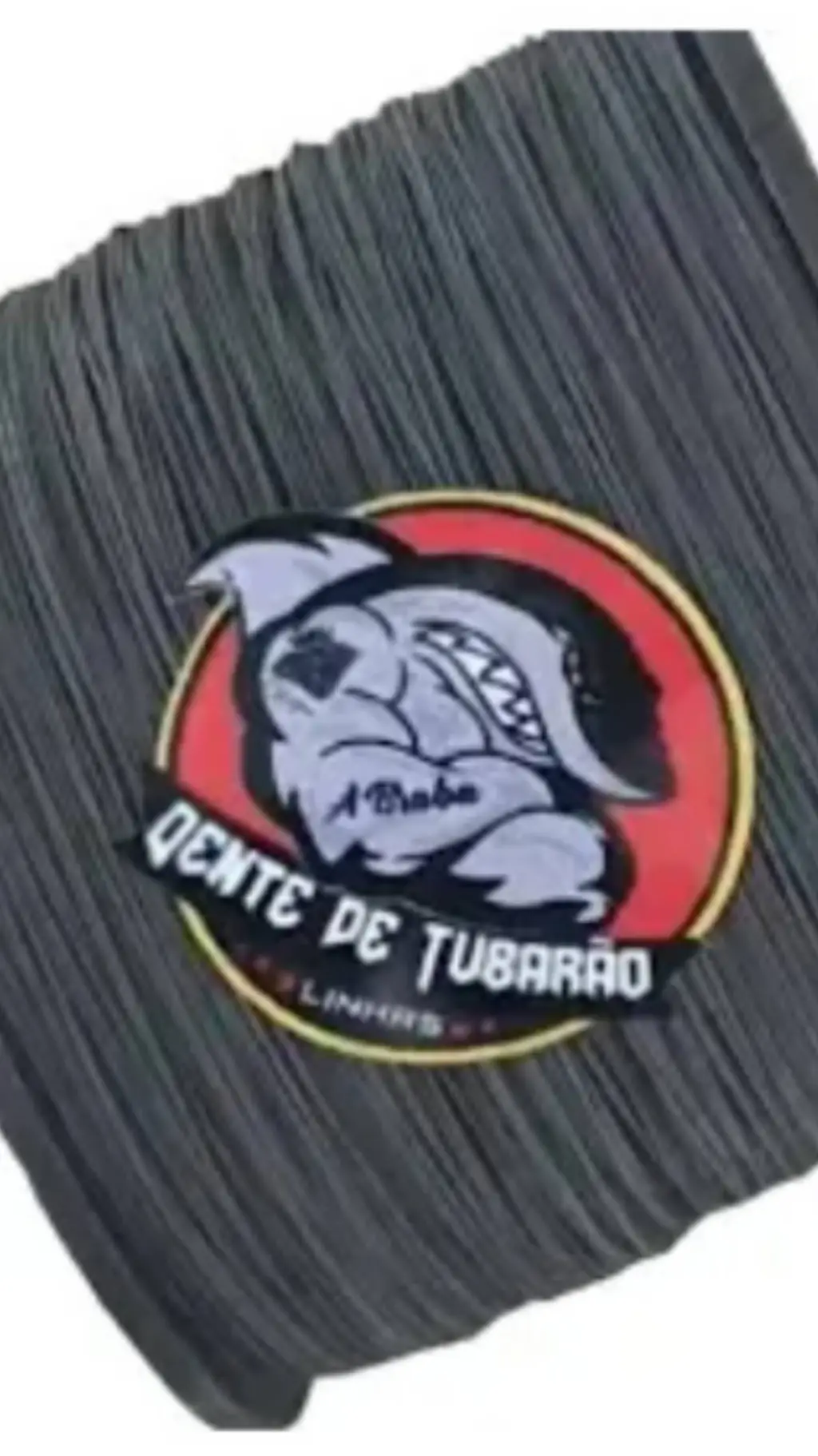 ai character: dente de tubarao. background