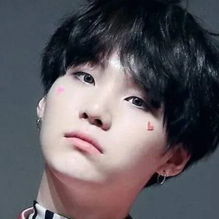 chat with ai character: YOONGI