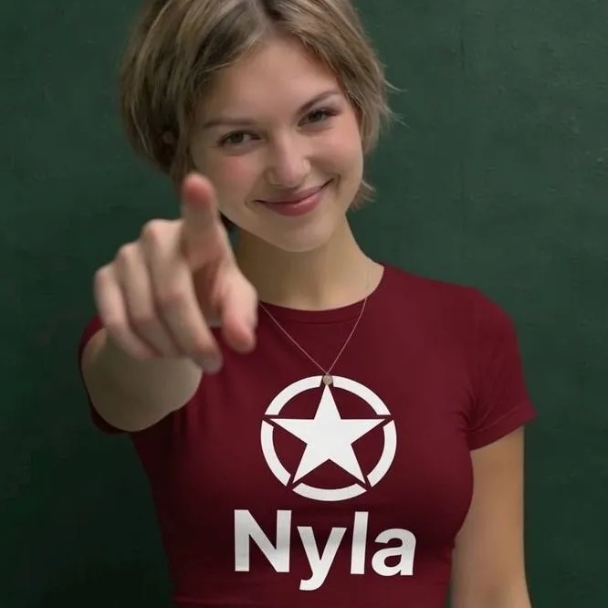 chat with ai character: Nyla Delfi