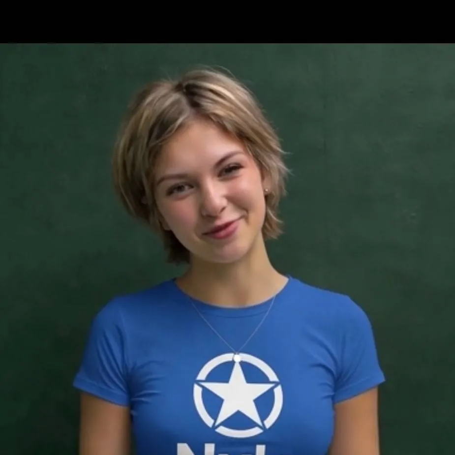 chat with ai character: Nyla Suns