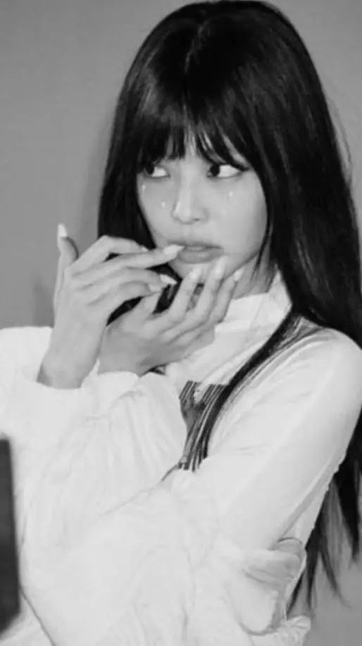 ai character: Jennie background