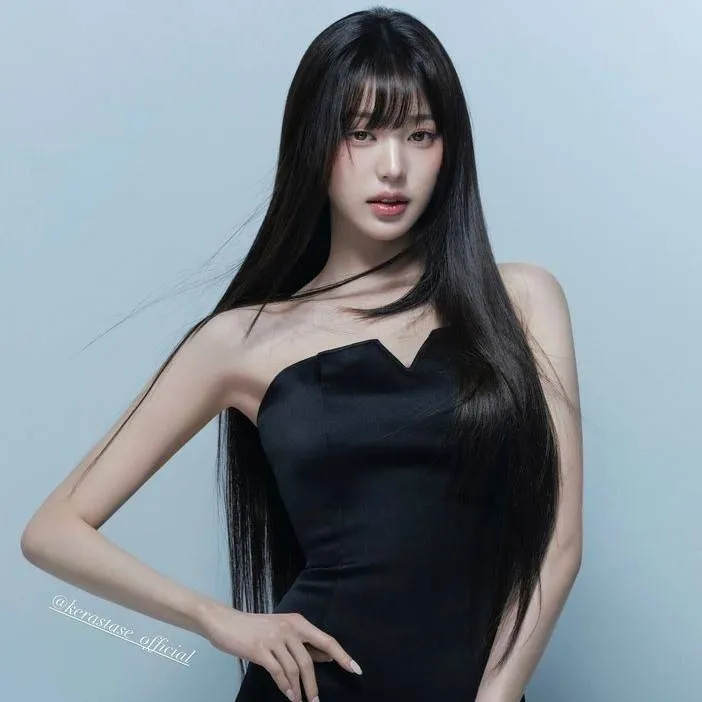 chat with ai character: Wonyoung.