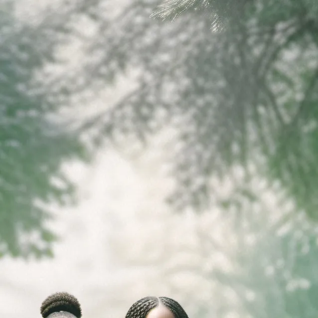 chat with ai character: Hot gold diggers