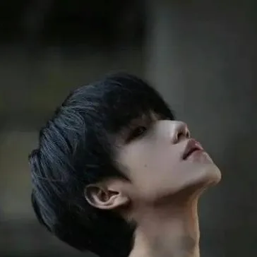 chat with ai character: lu si cheng