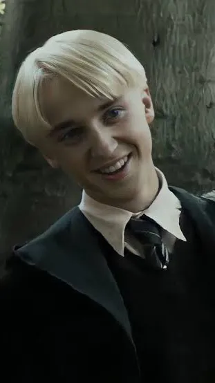 Talkie AI - Chat with Draco Malfoy 