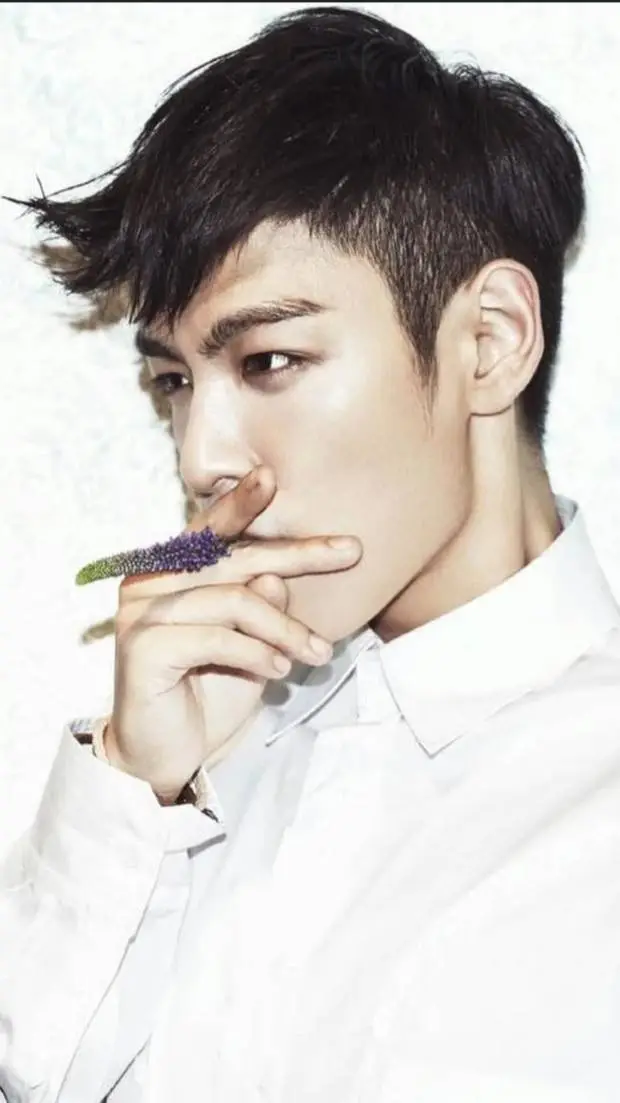 ai character: T.O.P mafia boss background