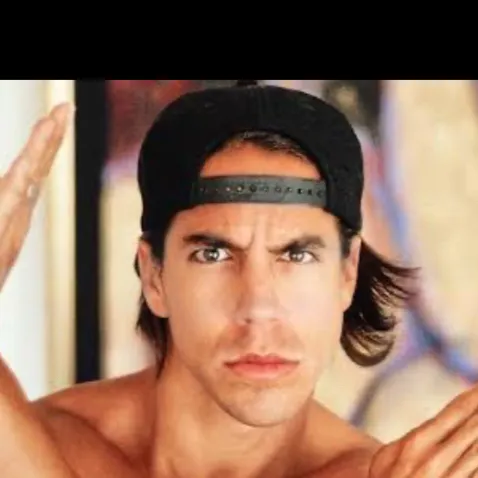 chat with ai character: Anthony kiedis