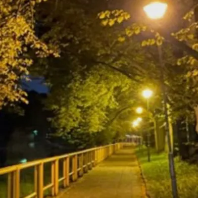 chat with ai character: Gameshow