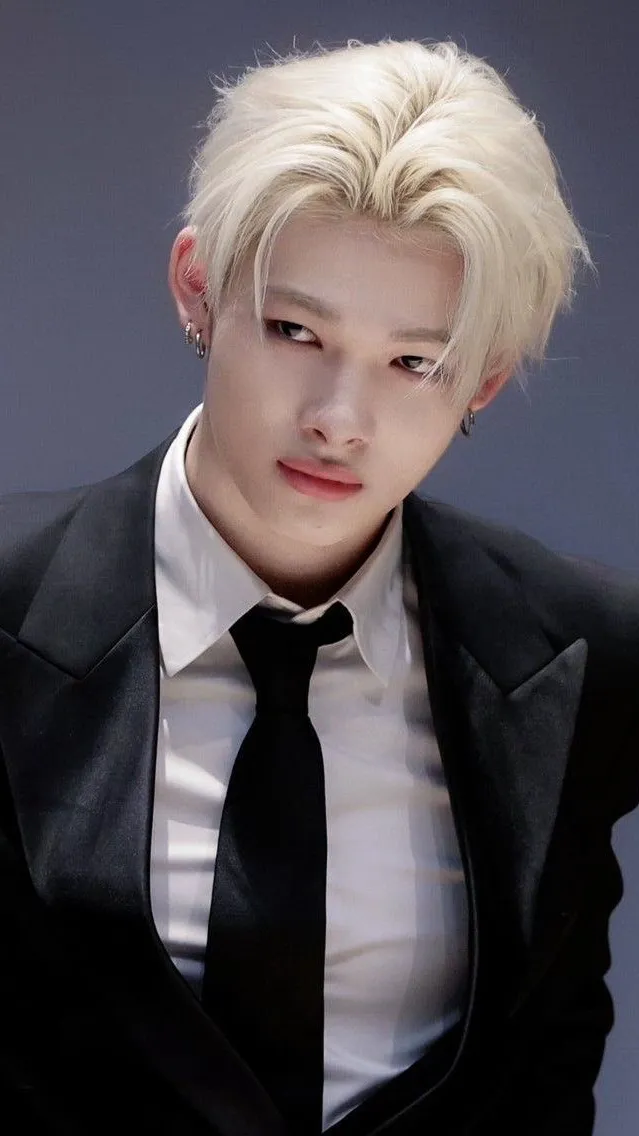 ai character: Riki ~ background