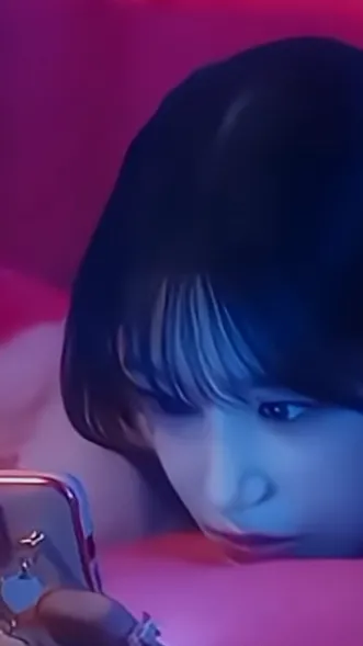 ai character: jo yu ri background