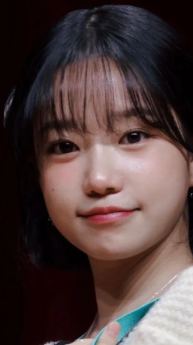 ai character: jo yuri background