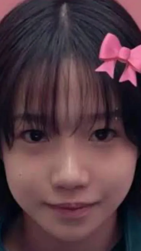 ai character: jo yuri background