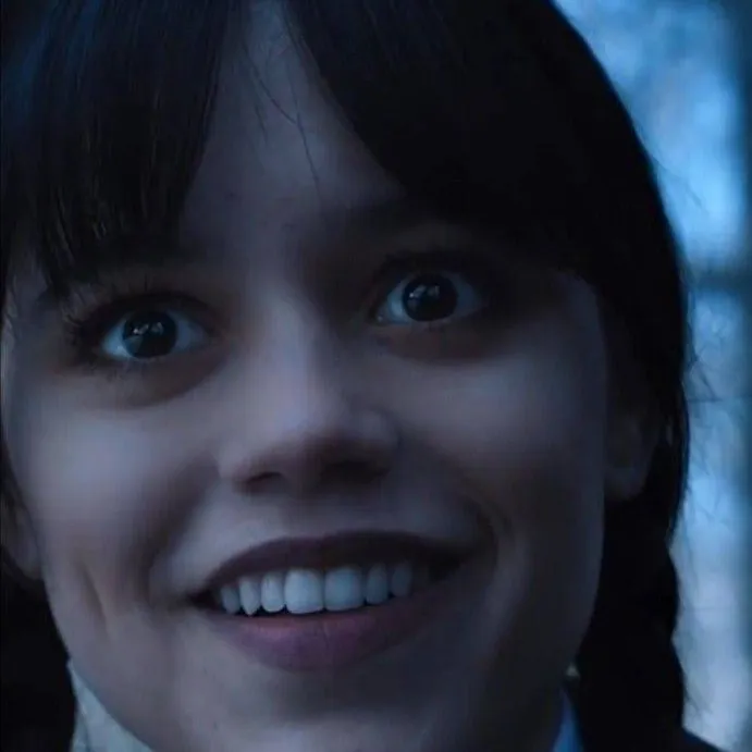 chat with ai character: Wednesday Addams
