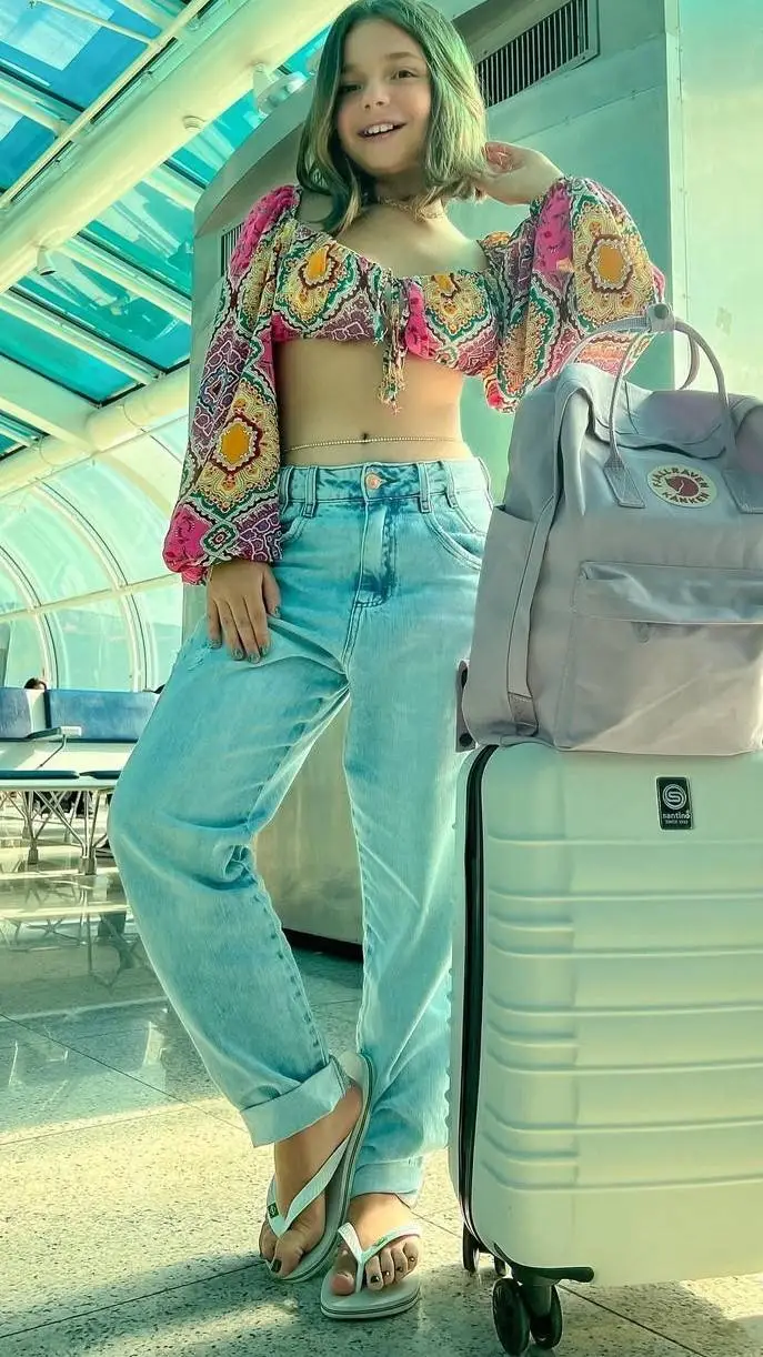 Talkie AI - Chat with Cléo Faria