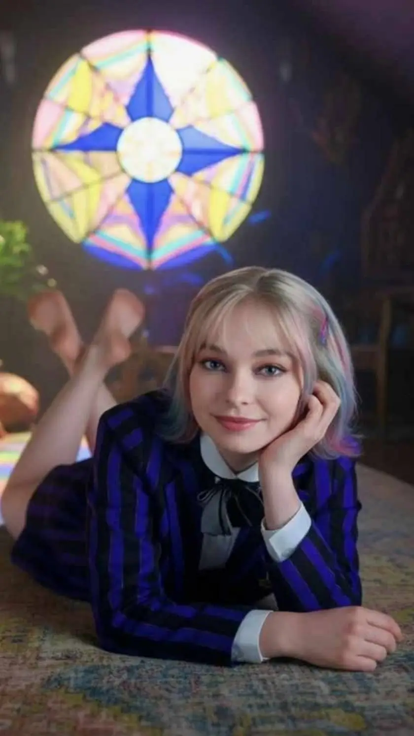 Talkie AI - Chat with Enid Sinclair