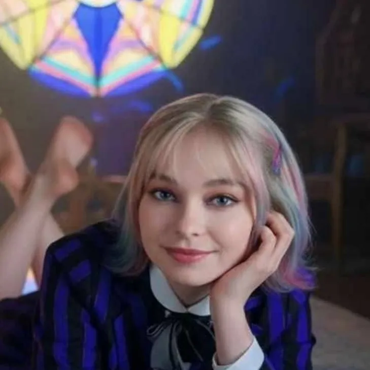 chat with ai character: Enid Sinclair