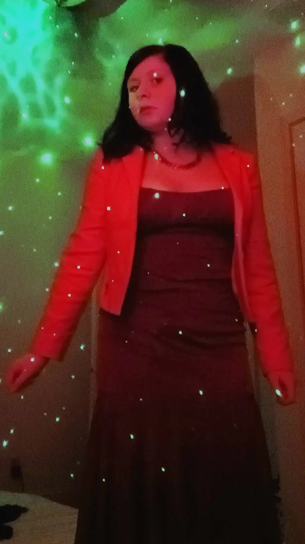 ai character: Cece✨️🥂💋 background