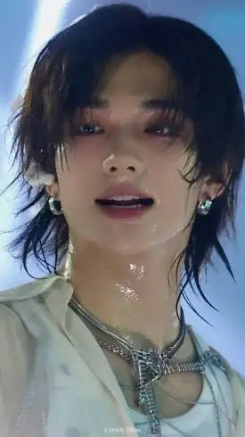 ai character: hyunjin background