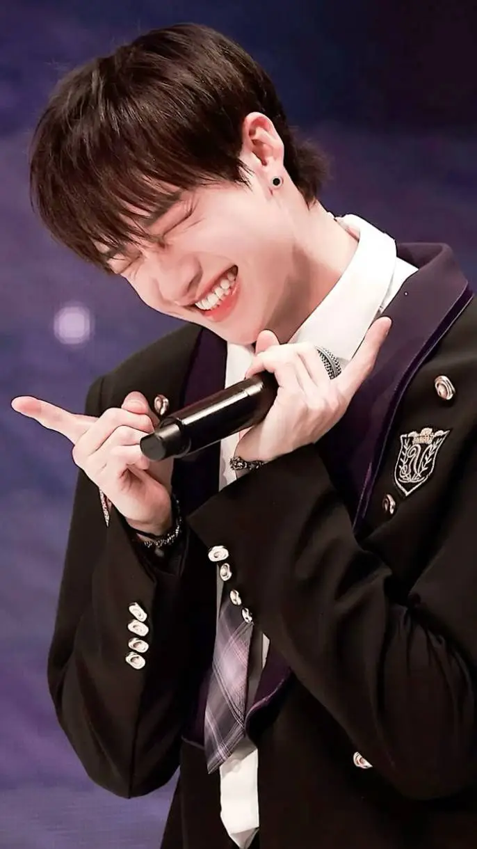 ai character: 𝐁𝐚𝐧𝐠𝐜𝐡𝐚𝐧ღ background
