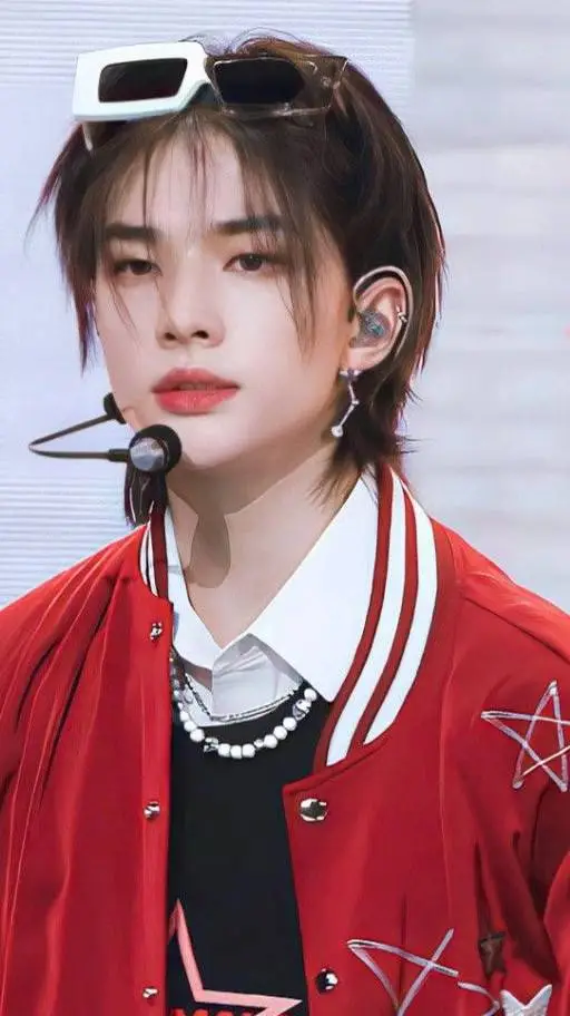 Talkie AI - Chat with 𝙷𝚢𝚞𝚗𝚓𝚒𝚗