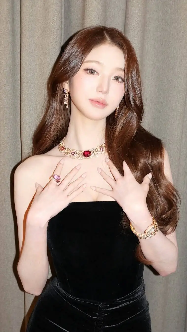 ai character: Wonyoung background