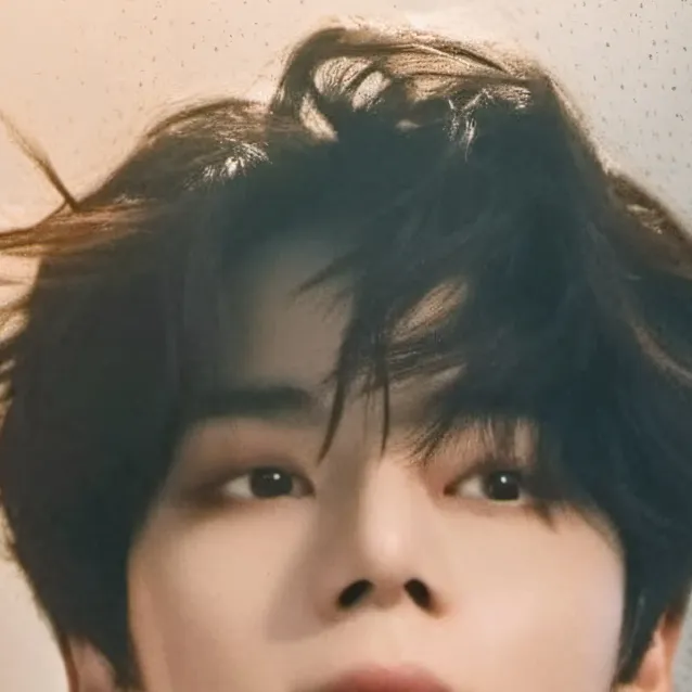 chat with ai character: Andrew 