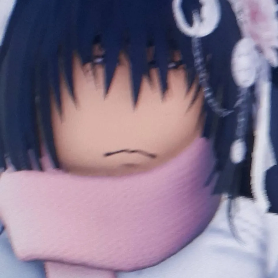 chat with ai character: Soo