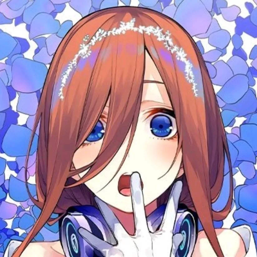 chat with ai character: Miku nakano