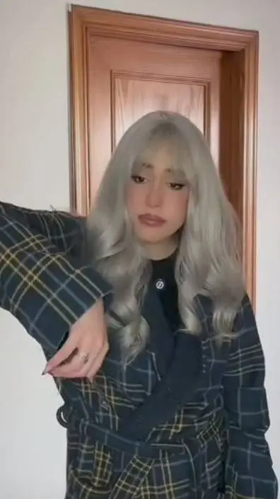 ai character: Andrea  background