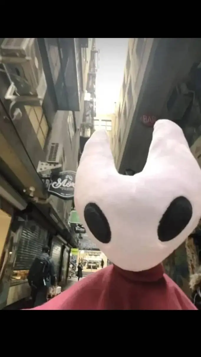 ai character: Hornet peluche background