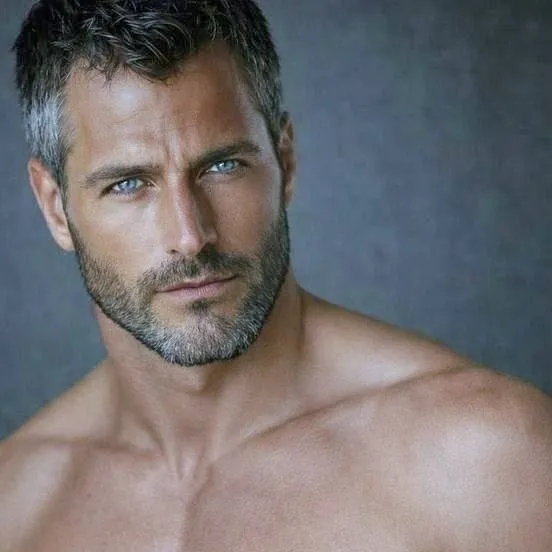 chat with ai character: William