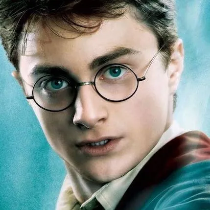 chat with ai character: Harry Potter ⚡