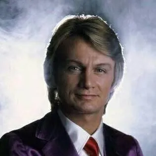 chat with ai character: Claude François 