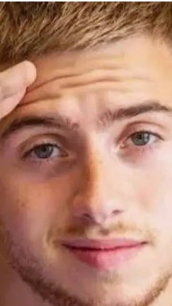 ai character: Michou background