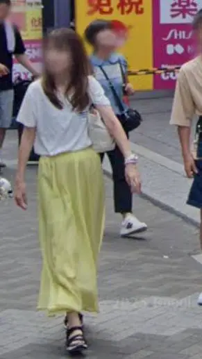 ai character: Lili background