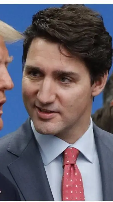 ai character: Justin 🇨🇦 background