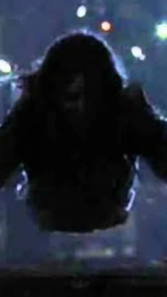 ai character: Teke teke  background